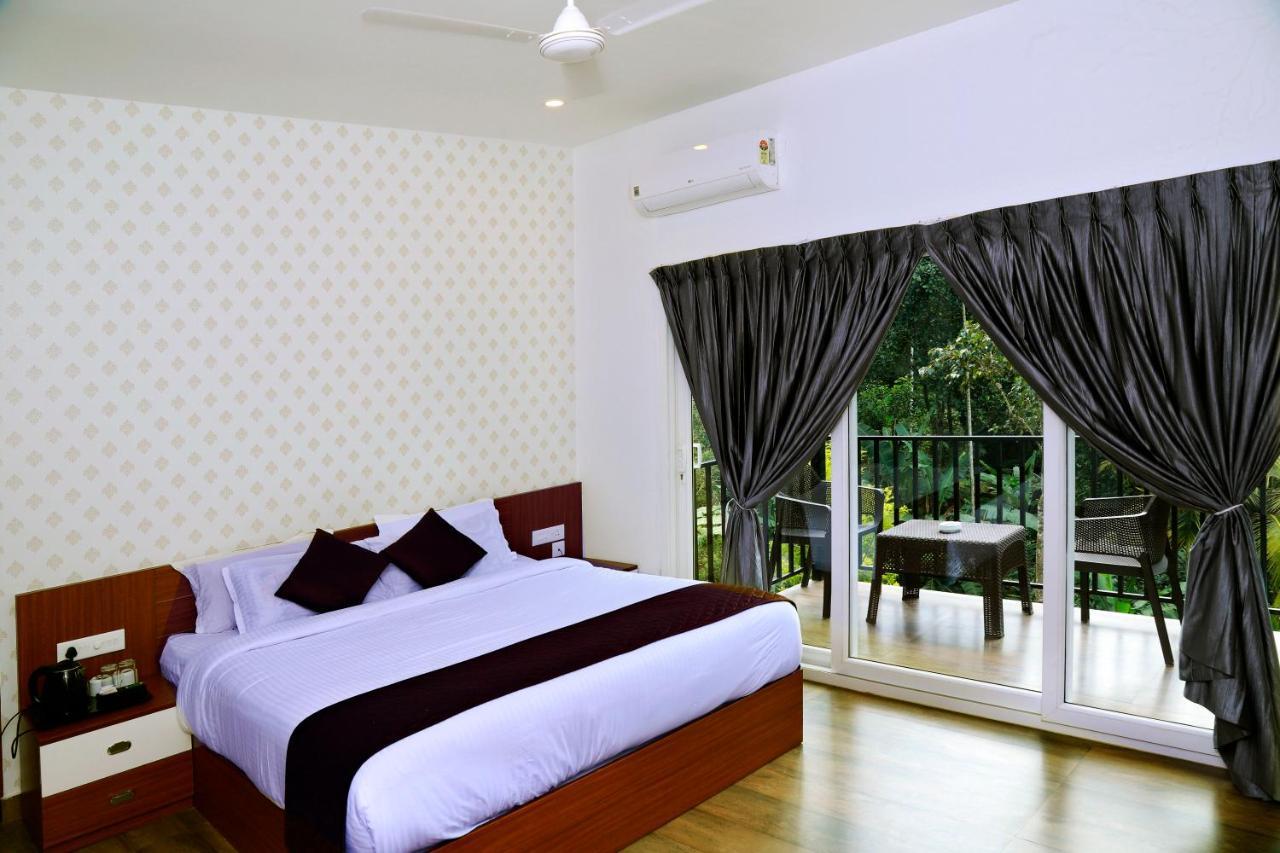 Santhi Hill View Resort Munnar Exterior photo